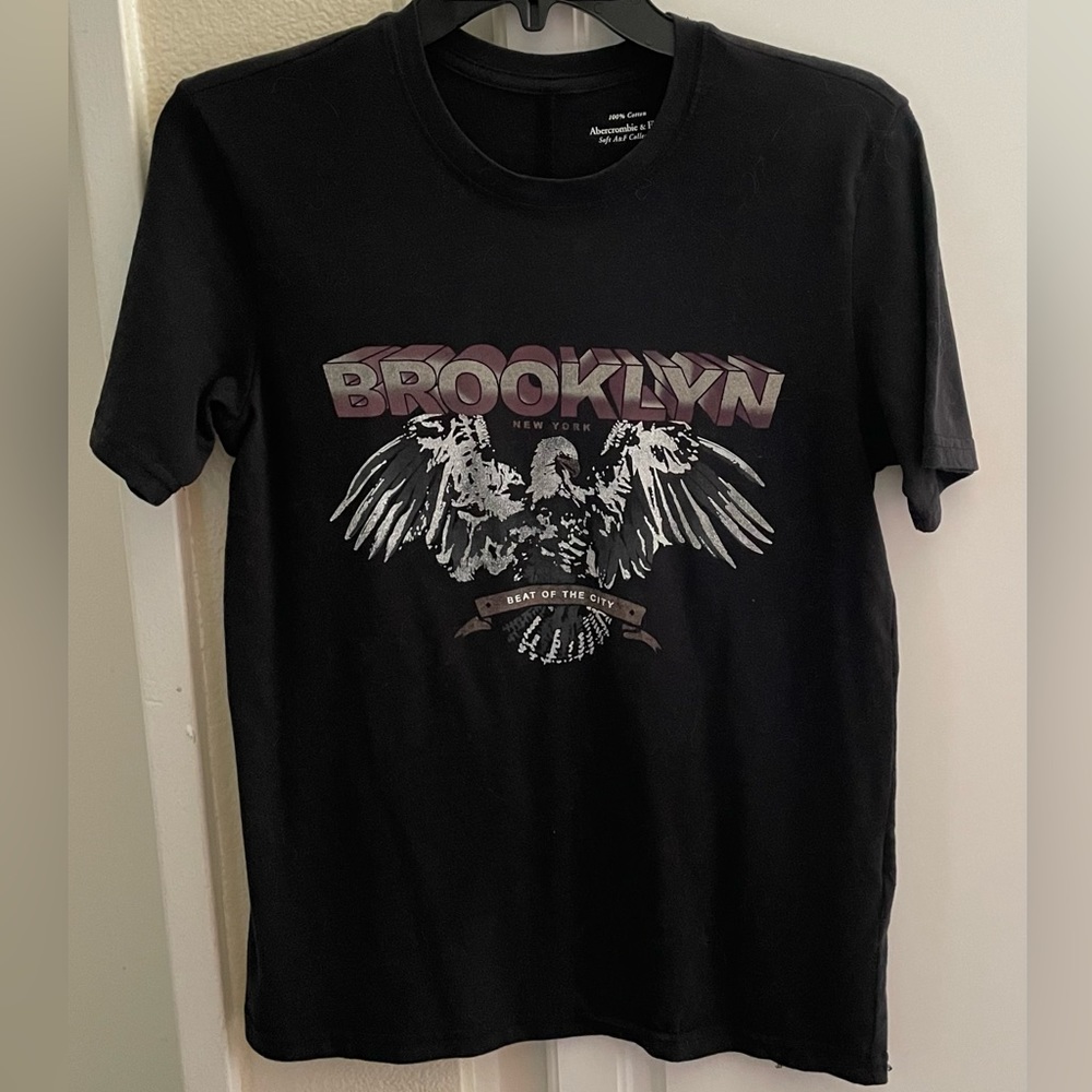 Abercrombie Brooklyn T-shirt XXS NWOT